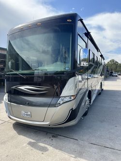 2019 Tiffin Allegro RED 33AA