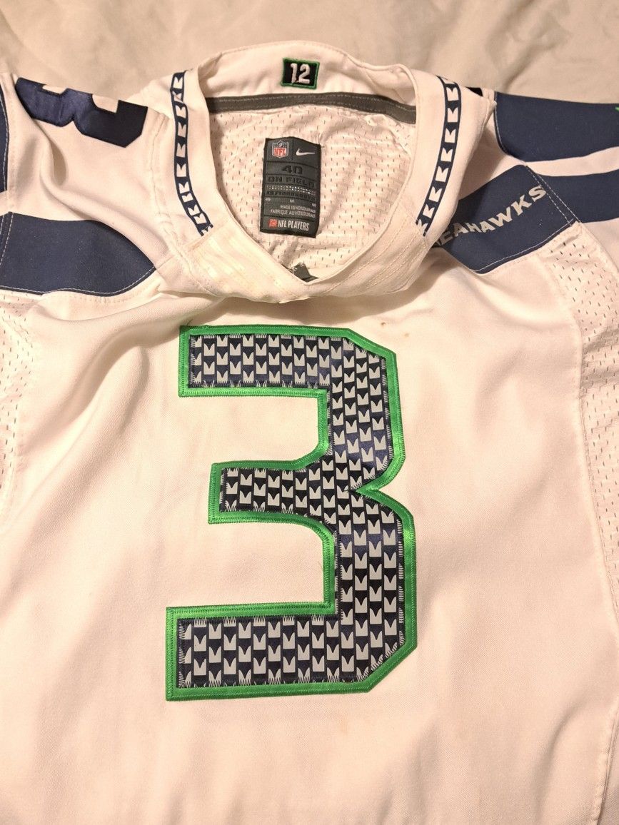 Nike Seattle Seahawks Russell Wilson Jersey Mens for Sale in Philadelphia,  PA - OfferUp