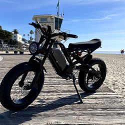 😎😎Embark on your next journey with our Full Suspension 1500 Watt E Bike!