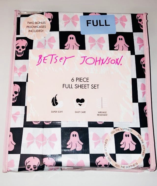 Betsey Johnson 6 Piece Full Sheet Set, Bow Halloween Check Pink with Pillowcases