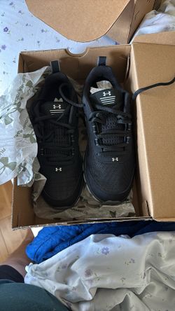 Sneakers Under Armour