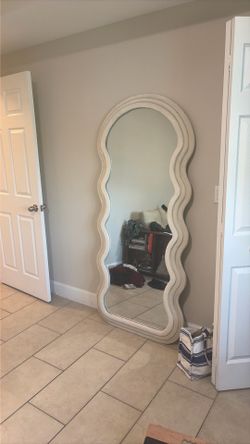 LARGE perfect condition wall mirror