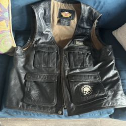 Harley Davidson Black Leather Motorcycle Vest Size XL