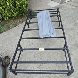 Twin Frame And Slats