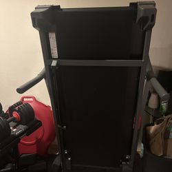 Fold-Up Treadmill 
