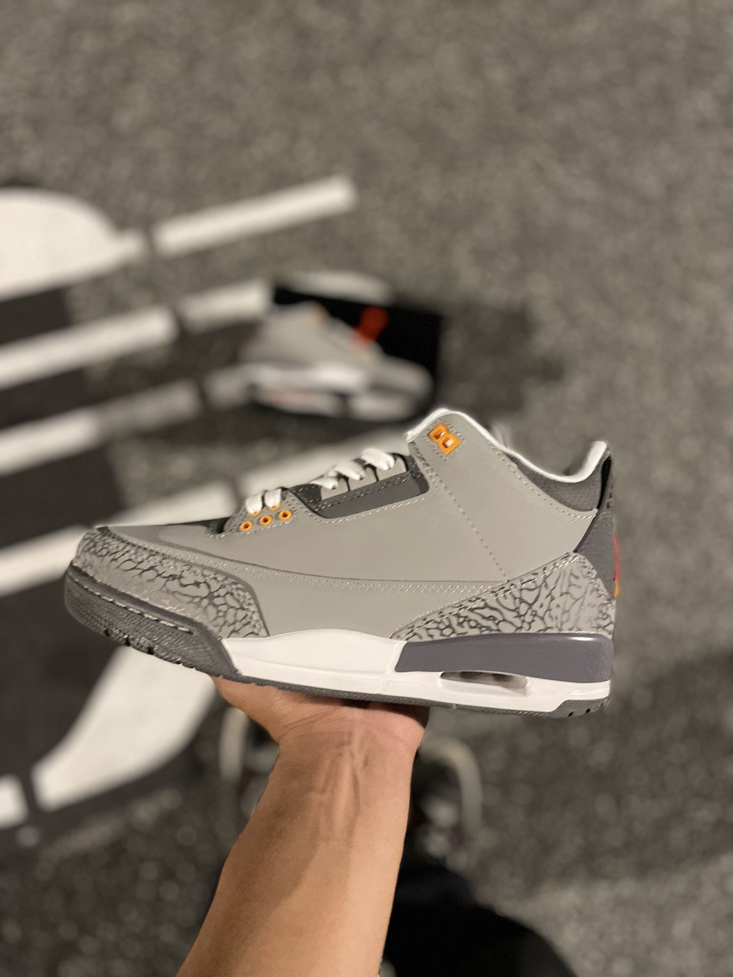 AIR JORDAN RETRO 3 LOW “COOL GREY SIZE 10 R3PŠ