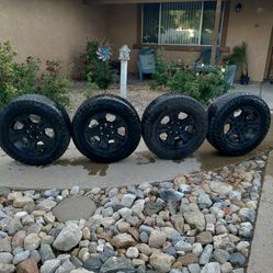 Toyota / GMC / Chevy OEM Black Rims And tires 