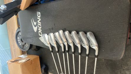 Taylor made P-770 Irons 4-9,A,P