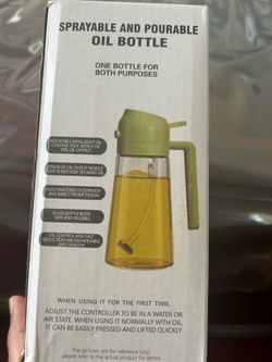 Kitchen oil spray bottle