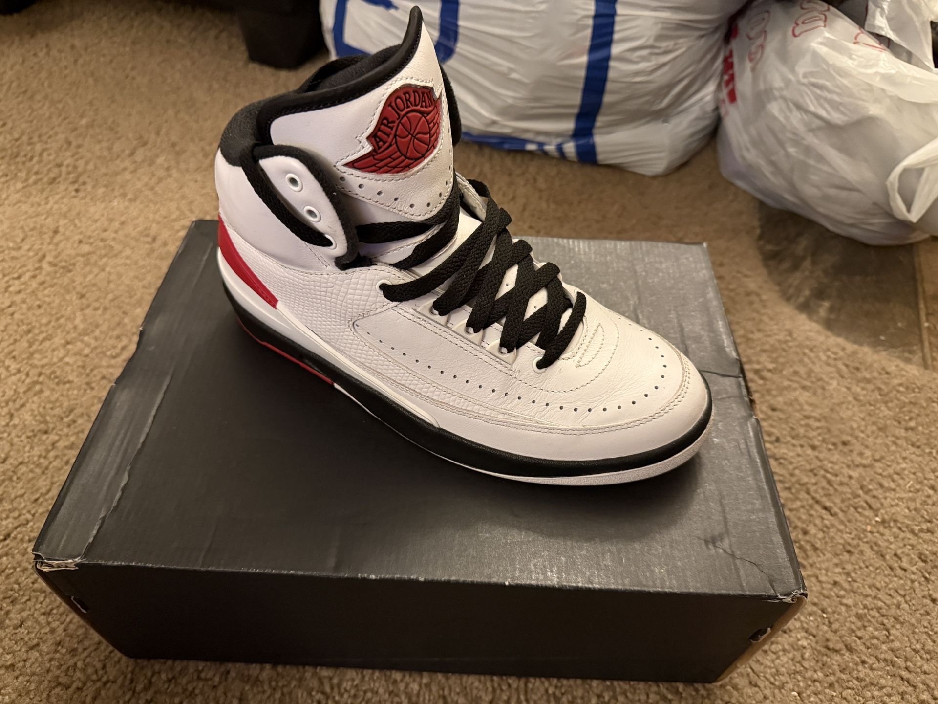Jordan Retro 2