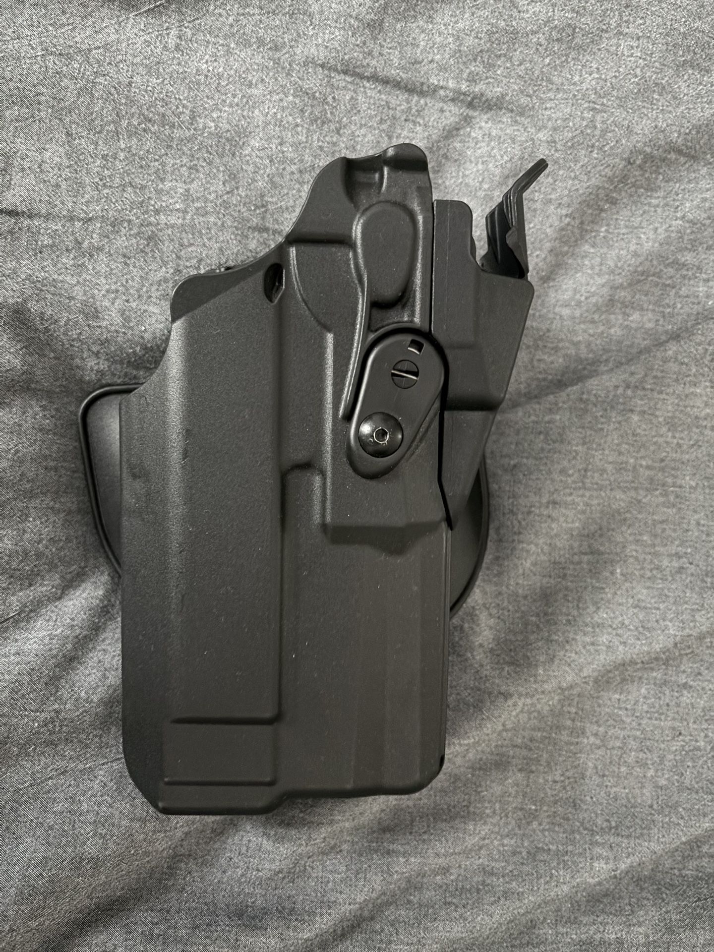 SAFARILAND HOLSTER