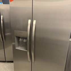 Frigidaire Side By Side Fridge $799 