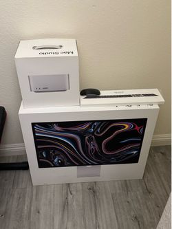 Mac Studio M2 Max w/ Display & Peripherals