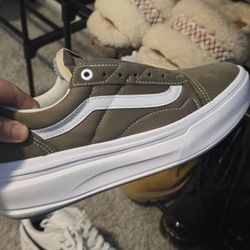 Vans Platform