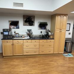 Full Kitchen Cabinets