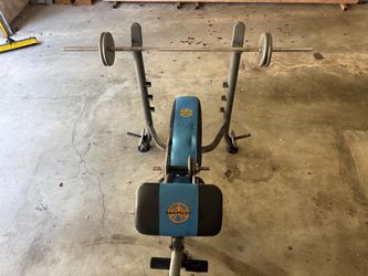 Bench press  with weights and dumbbells