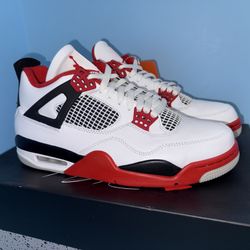 Size 10 - Jordan 4 Retro OG Fire Red New 2020