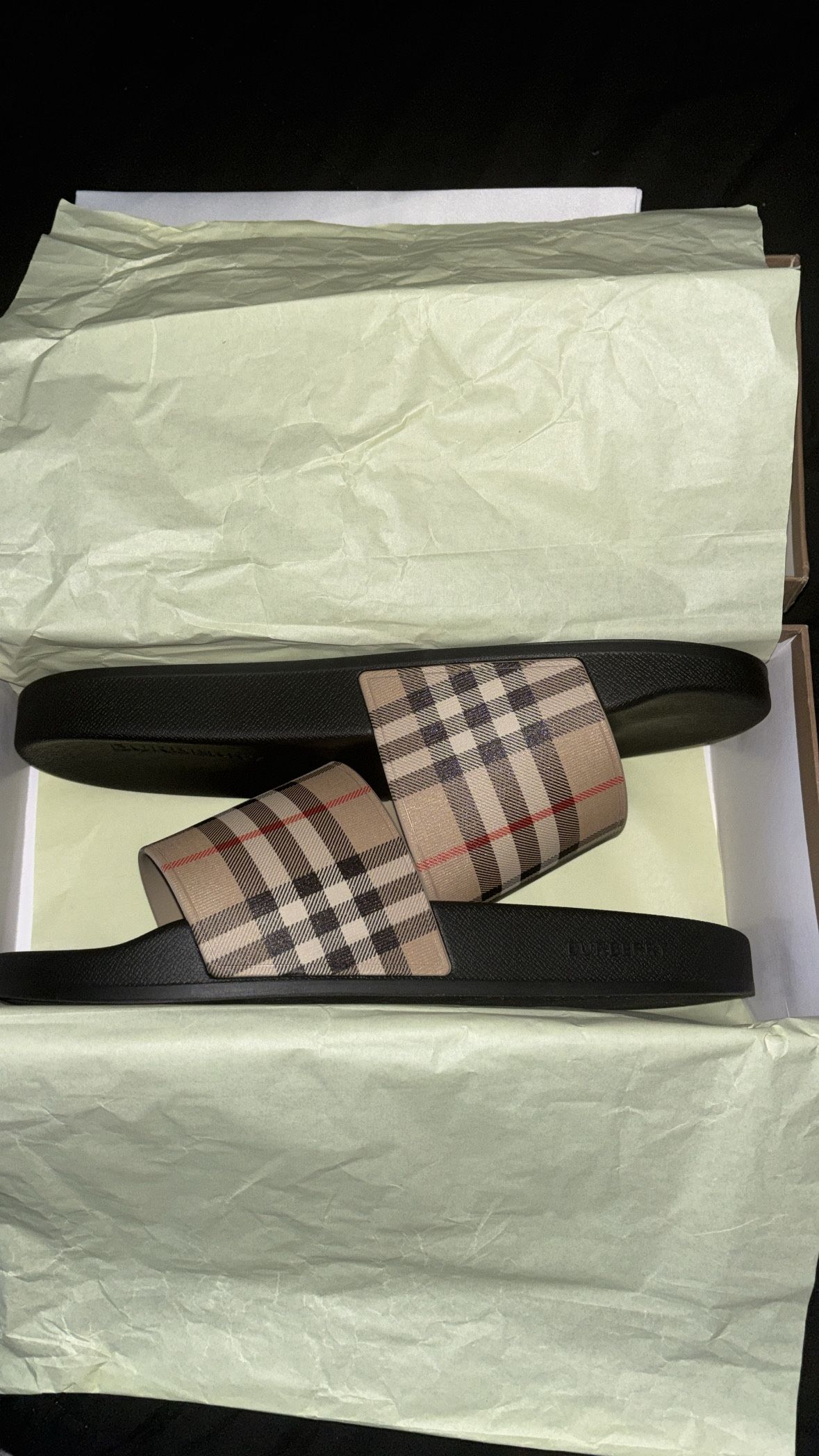 Burberry Men Slides Size 45
