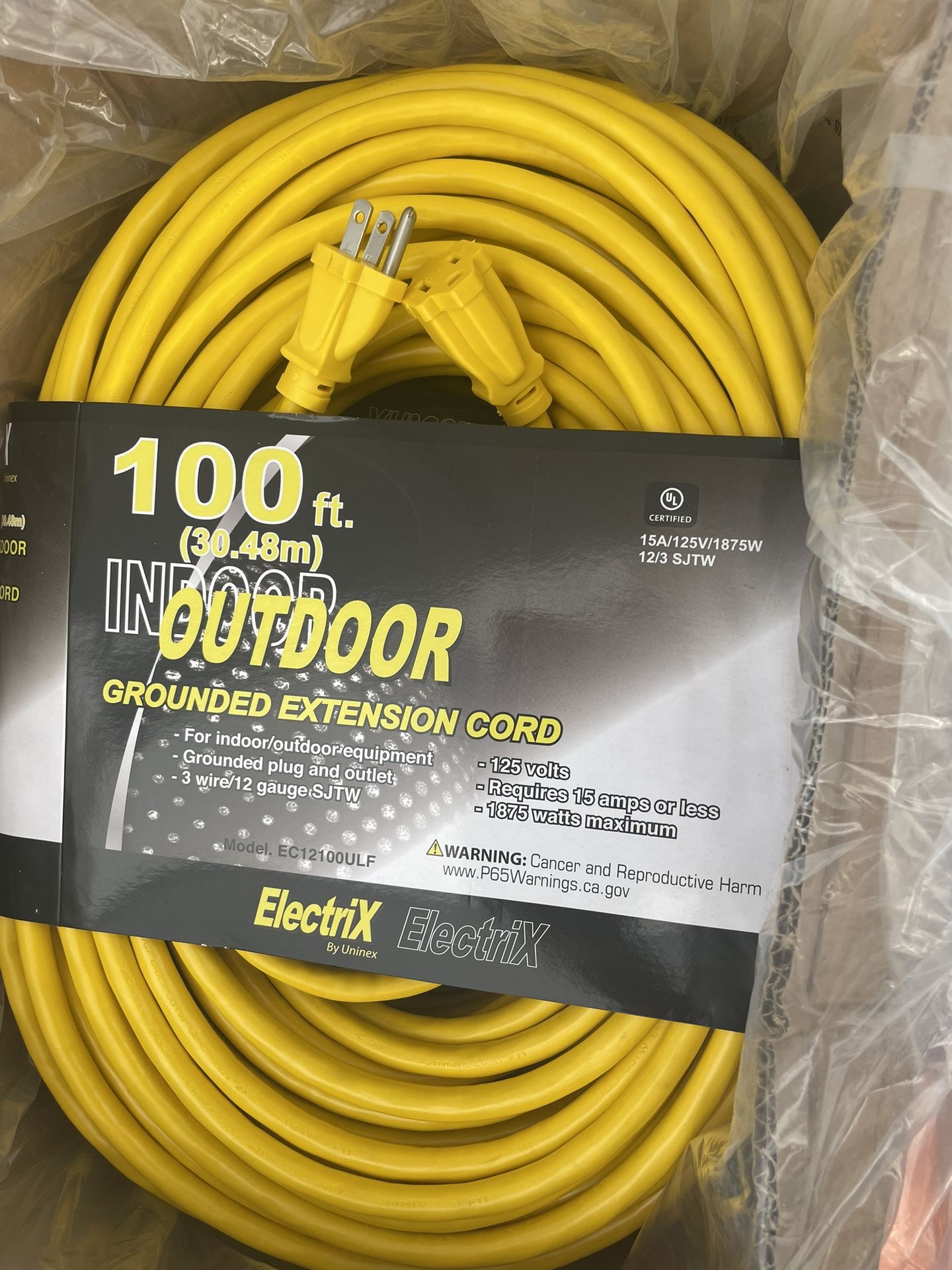 Extensión Cord 100 Ft 12 Guage