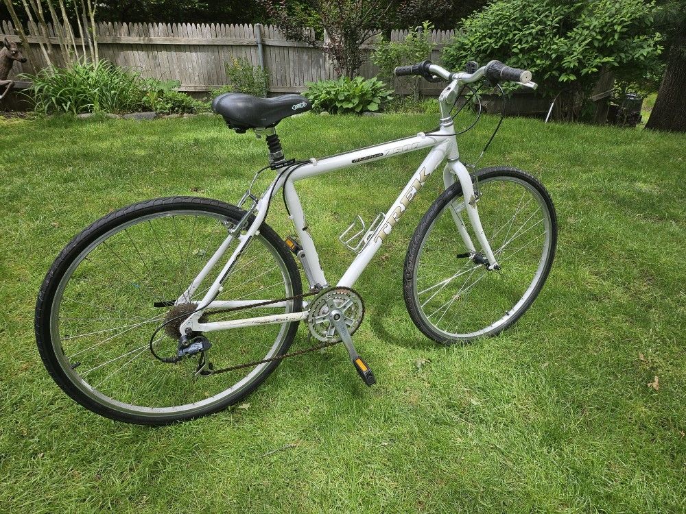 Trek 7500 Multitrack Crossover USA