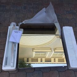 BRAND NEW bathroom medicine cabinet$250 OBO