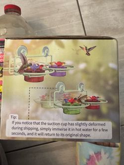 Window Hummingbird Feeder with Suction Cups and FOOD-NEW