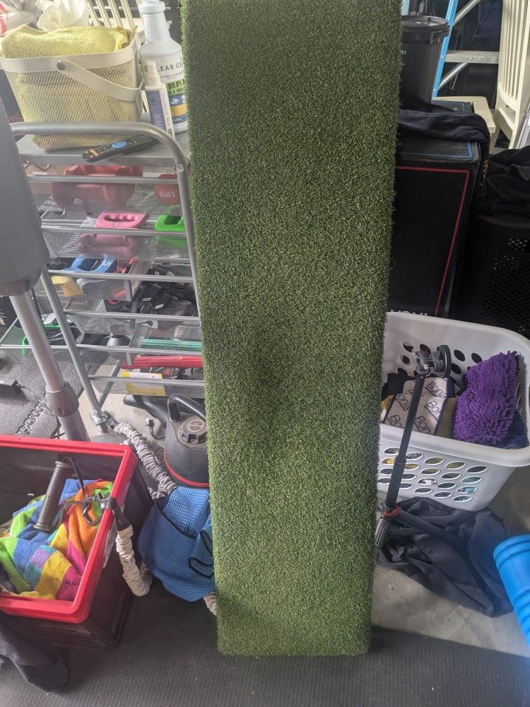 SigPro Softy XL Golf Hitting Strip 12x,48