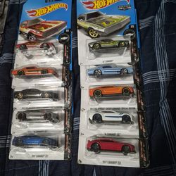 Hot wheels to complete sets of five in each set camaros