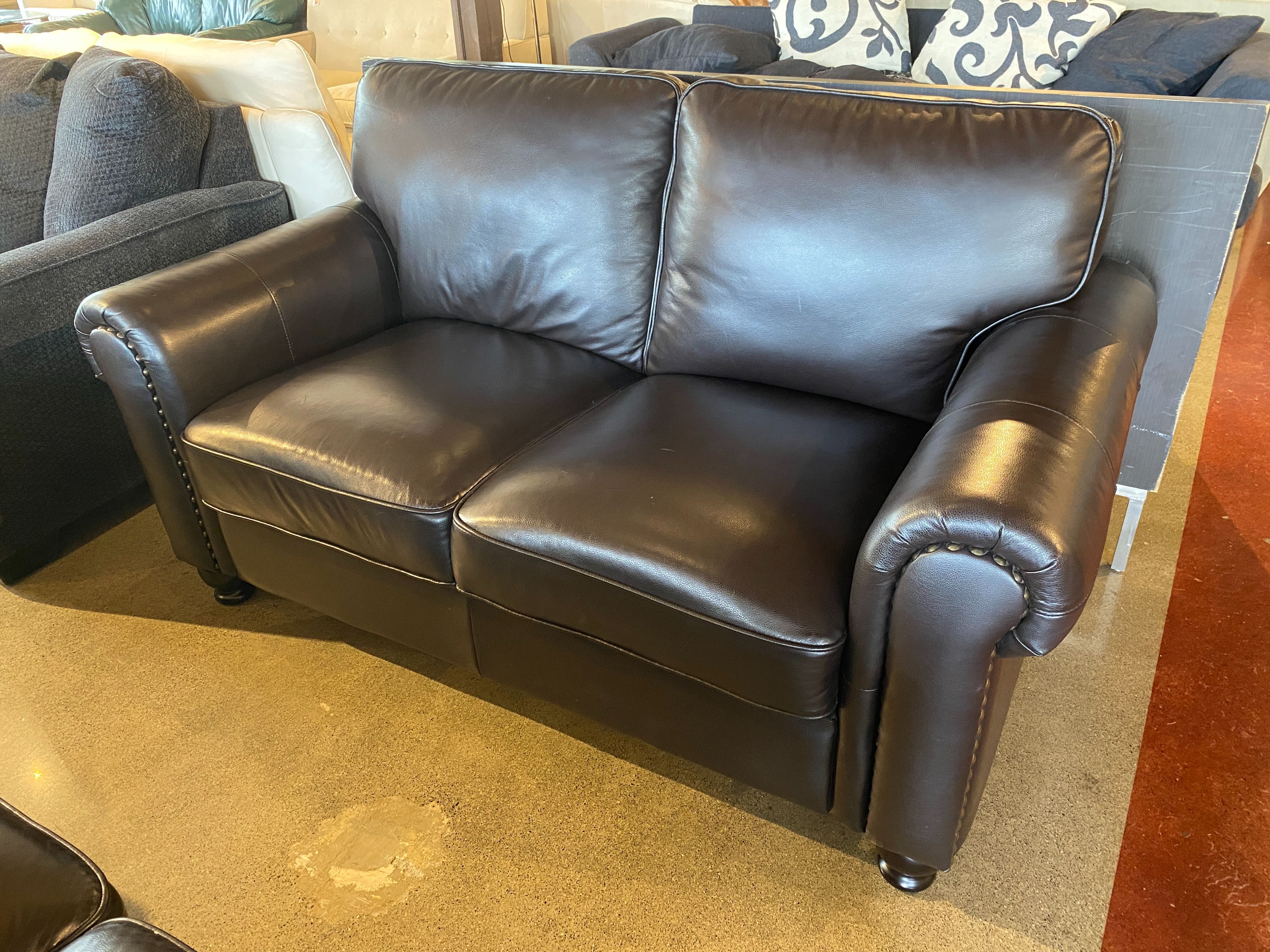 ABBYSON Two Seater Black Leather Loveseat with Nailhead Detail