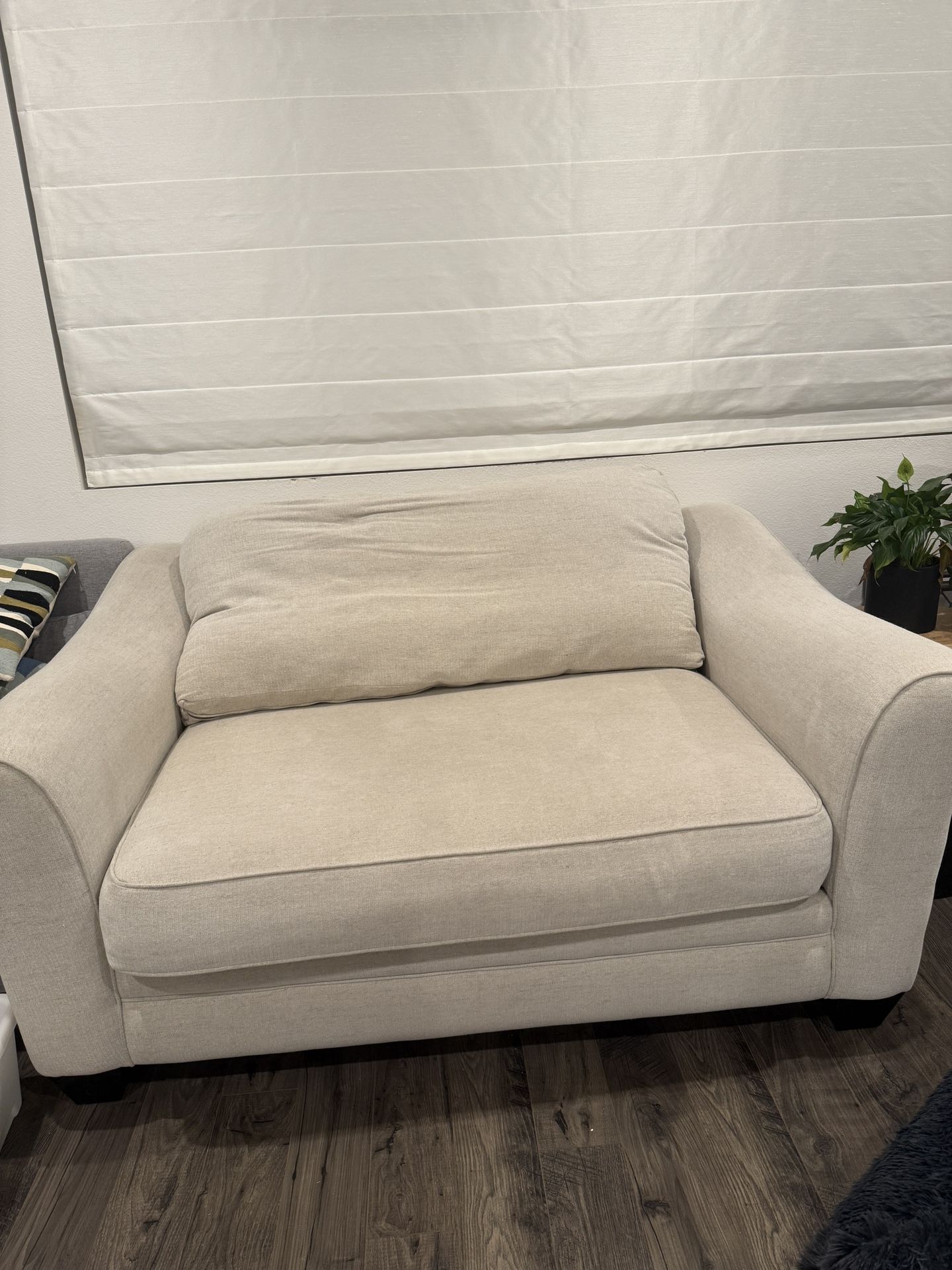 Living Space Mesa Foam II Oversize Chair (67x40)
