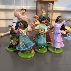 Encanto Figurines 