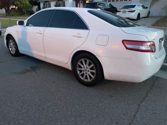 Toyota Camry 2011