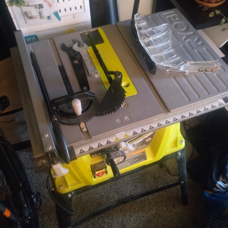 Ryobi Table Saw