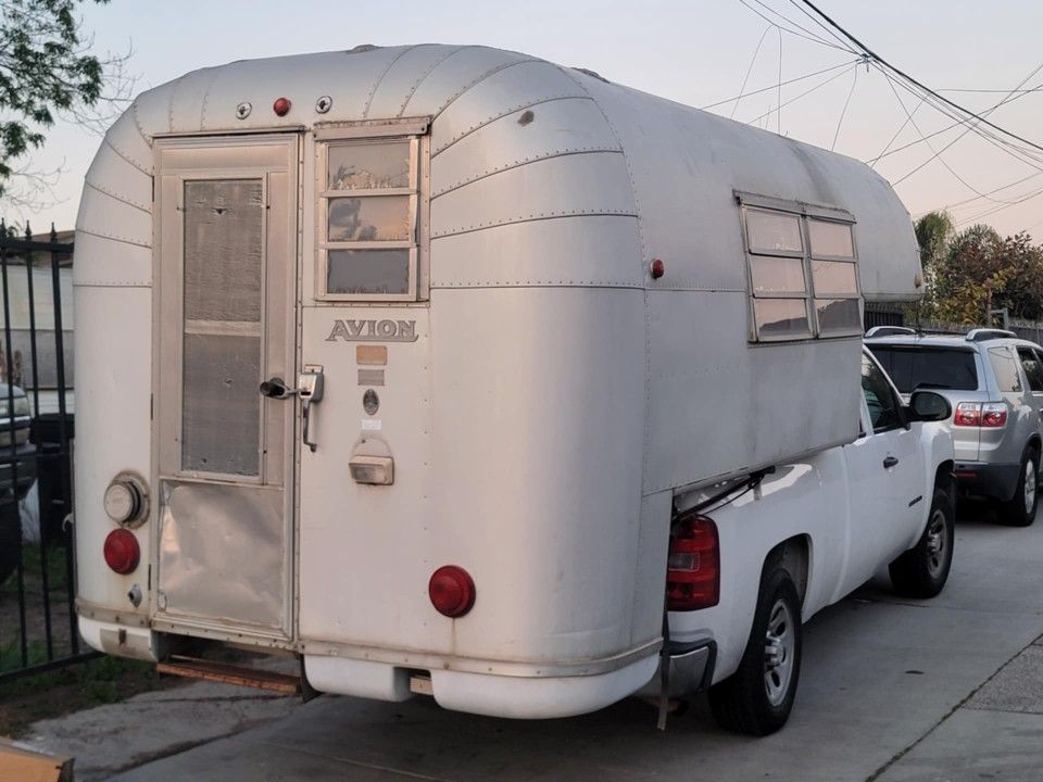 Avion Cabover Camper