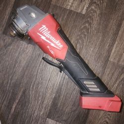Milwaukee FUEL 4 1/2" / 5" Brushless Grinder