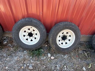 ST225/75R15