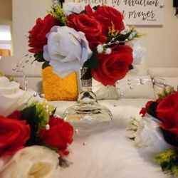$10 EACH FIRM🟢Artificial Flower Rose Red And White With Crystal Glass Cop