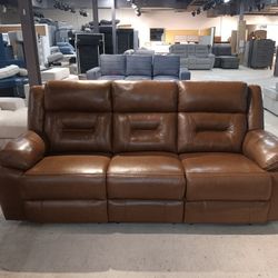 Orleans Sofa Love