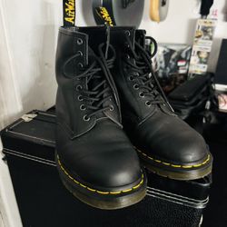 Dr. Marten Boots 
