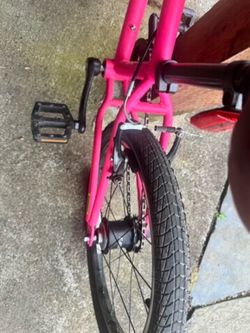 Lightly used Clear Owl 20 in bike