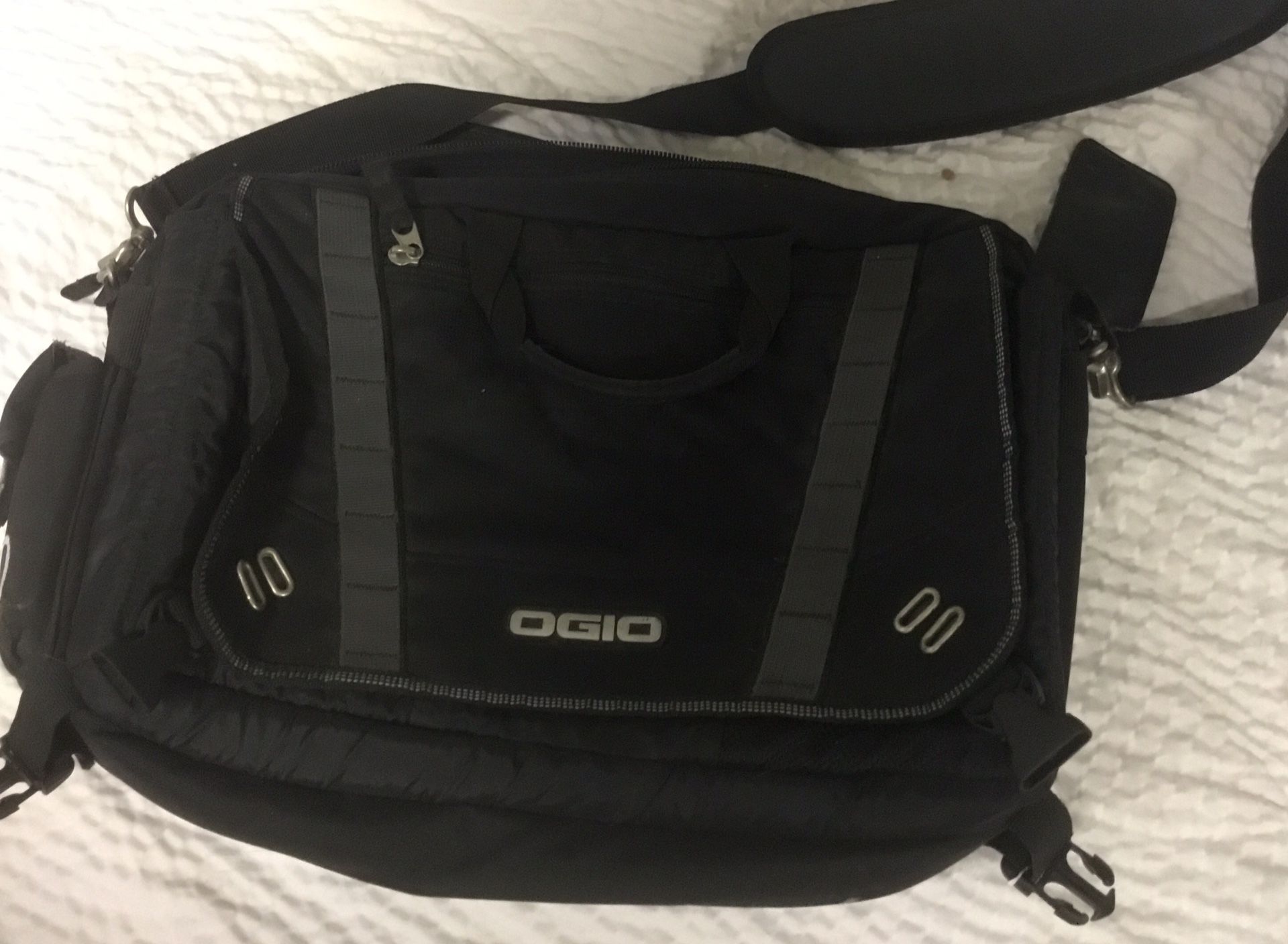 Ew messenger bag