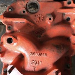 Chevy gm 4 barrel intake for big block 396 454 motor