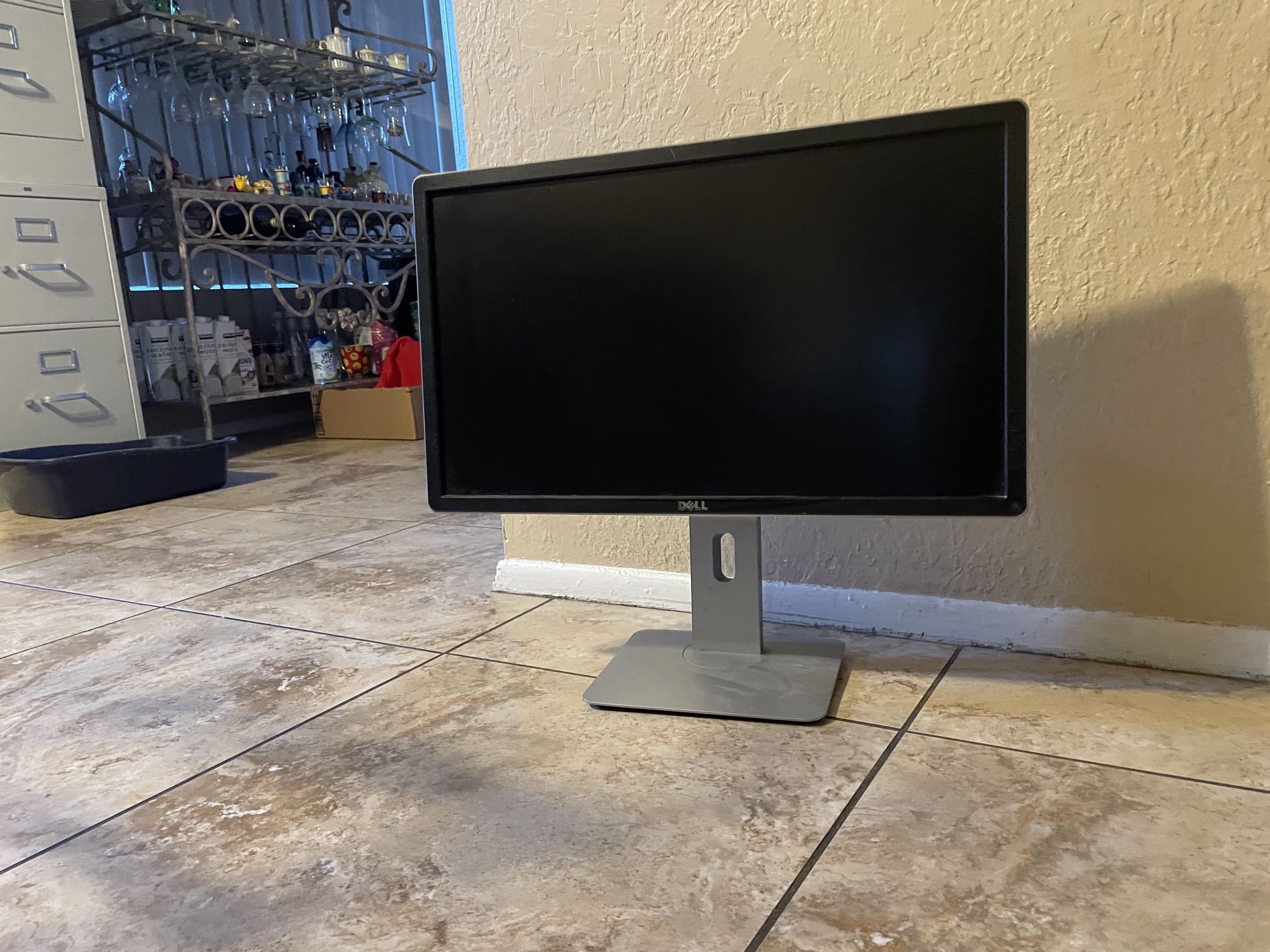 Dell P2214H monitor