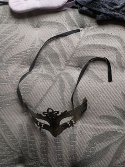 Masquerade mask