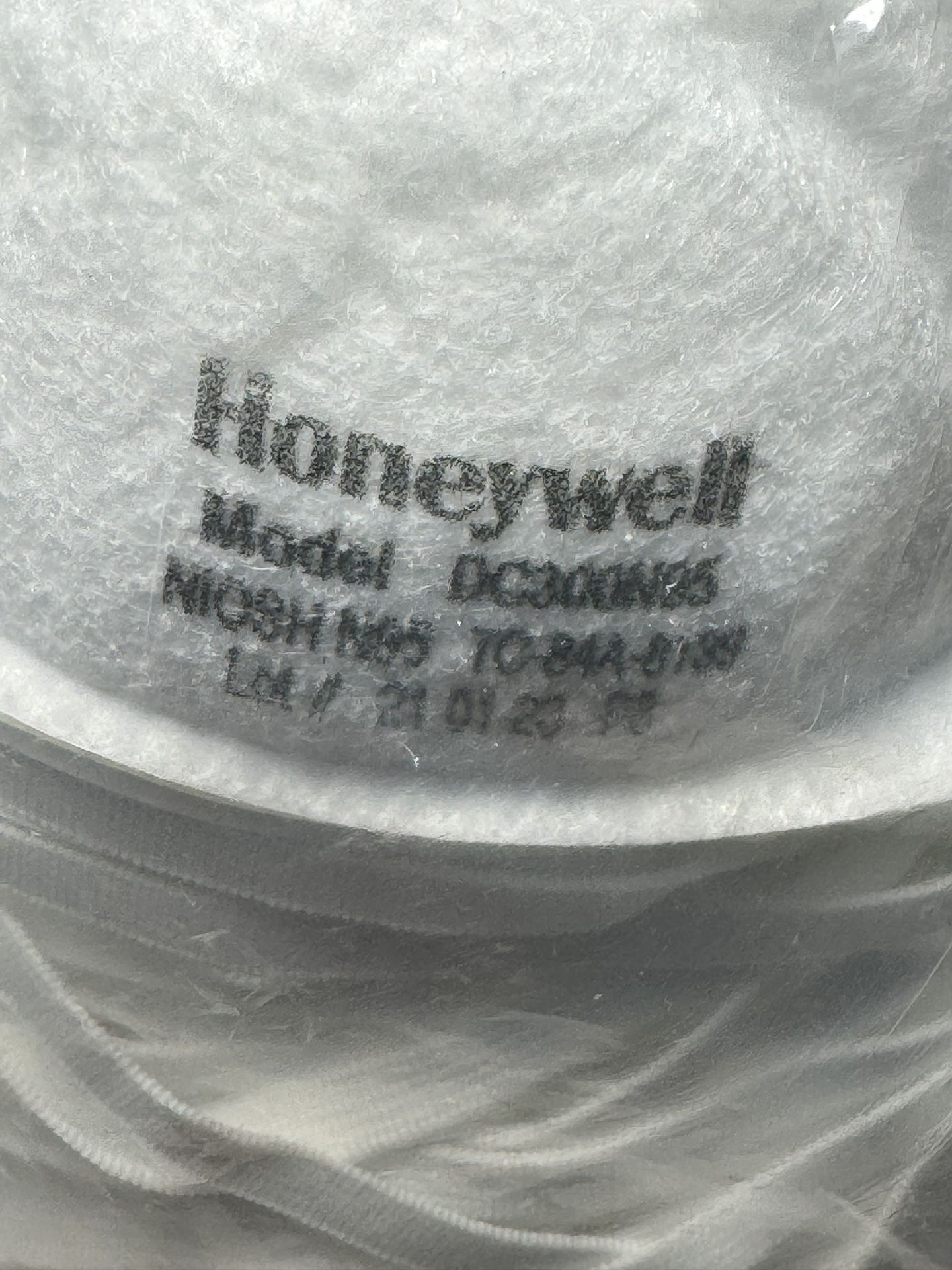 (Bag of 20) Honeywell N95 Particulate Respirators Dust Face Mask NIOSH