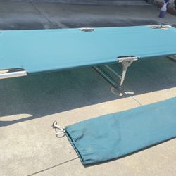 Coleman Green Aluminum Frame Folding Camping Cot or Sleep Over Extra Guest Bed!!