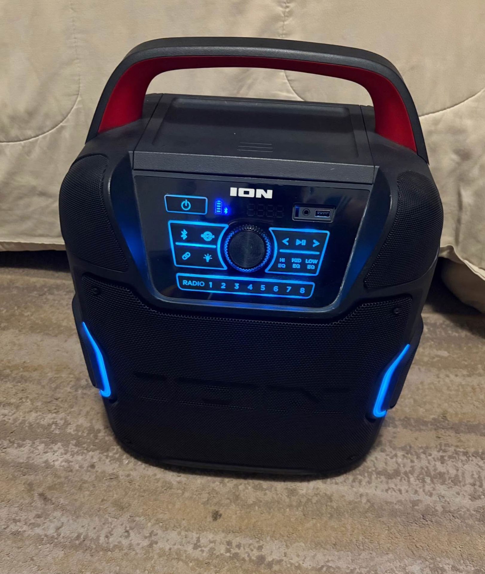 Ion Pathfinder 320 All-Weather Bluetooth Party Speaker – 200W, 320° 5-Speaker Sound, 100hr Battery, LED Lightsu