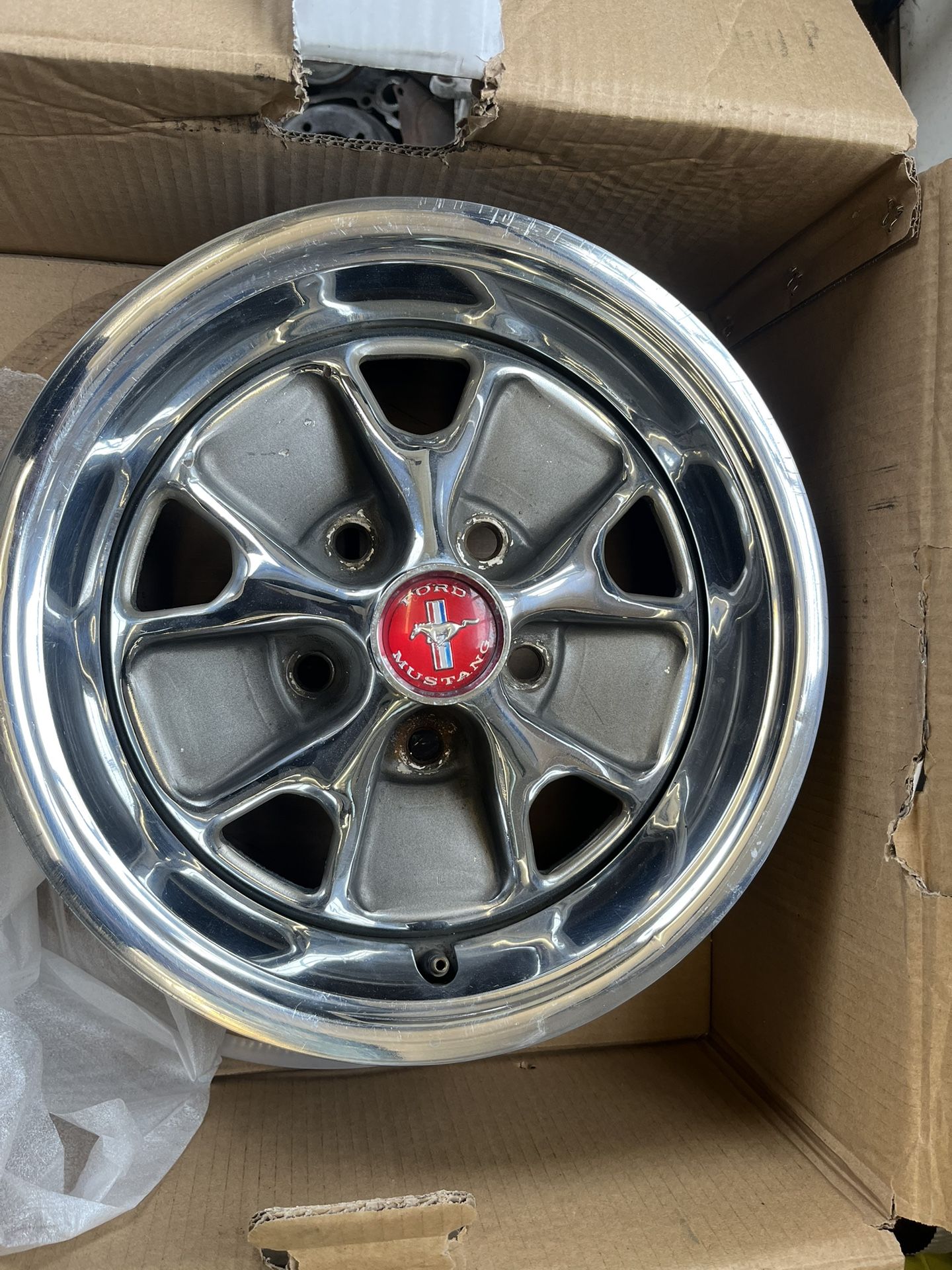 Mustang Style Steel Wheel Set Of 4 1(contact info removed)