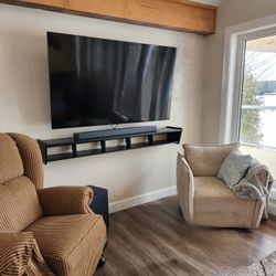 New Minimalist Large 70" Black Floating TV Stand