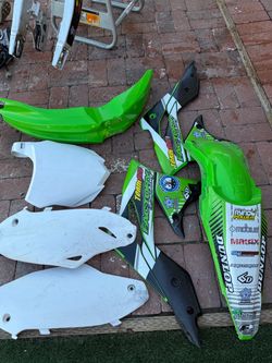 Kawasaki kx250f plastics